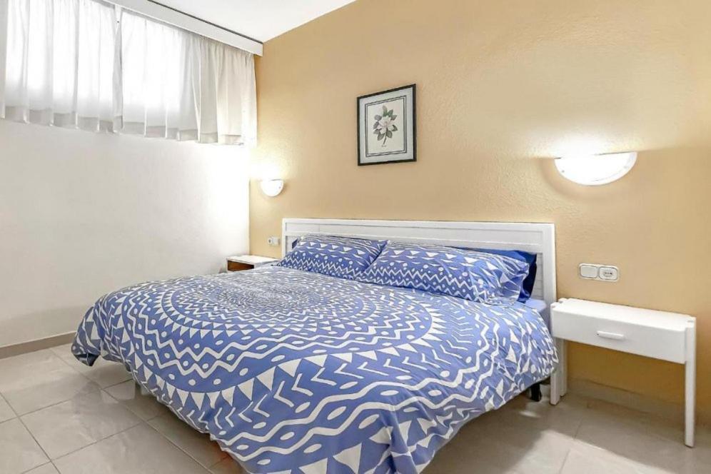 Altamira Apartamentos Adeje Адехе Екстериор снимка