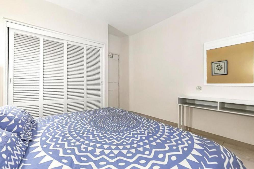 Altamira Apartamentos Adeje Адехе Екстериор снимка